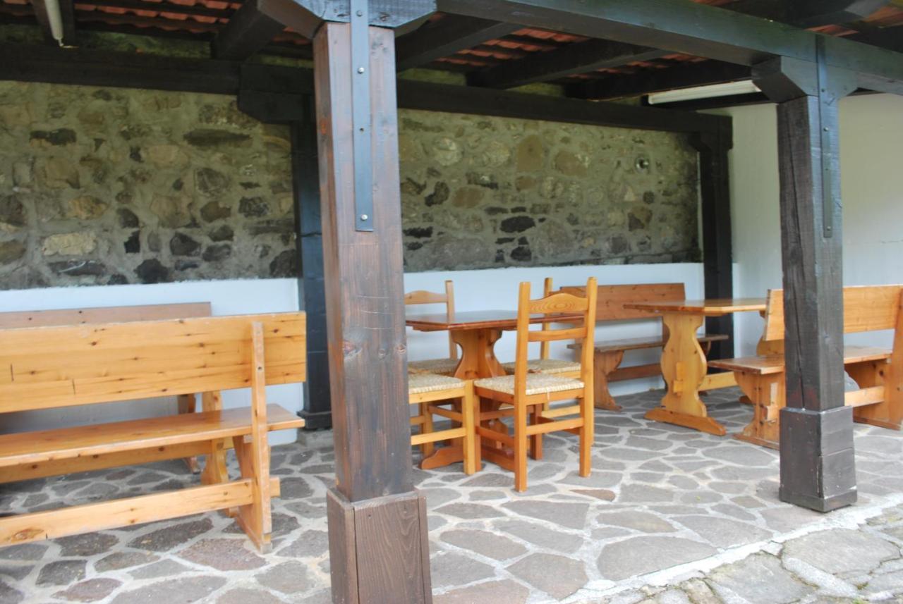 Rifugio Malga Grasia Caprizi Exterior foto